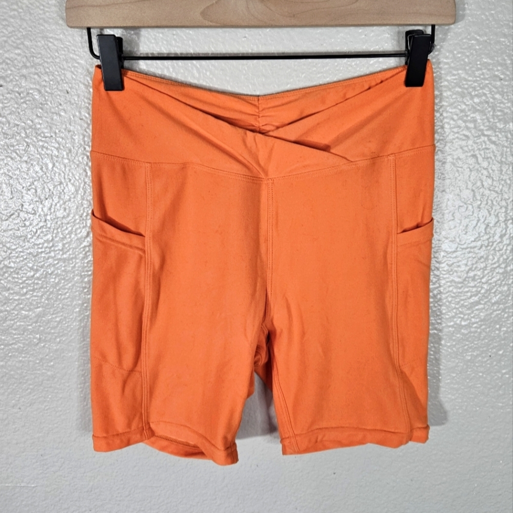 Wolven Tangerine Ruched Crossover Pocket Biker Shorts Size M